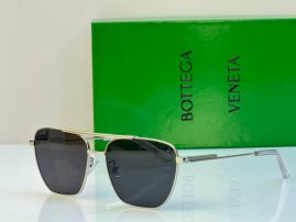Picture of Bottega Veneta Sunglasses _SKUfw55533313fw